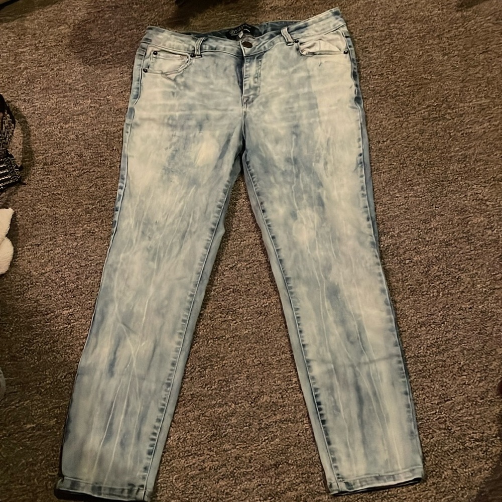 Boom Boom skinny jeans sz 13 in nice condition